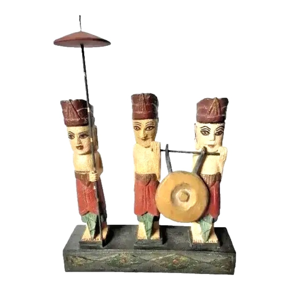 Vintage Handmade Albesia wood Sculpture from Bali